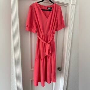 Cute midi dress!